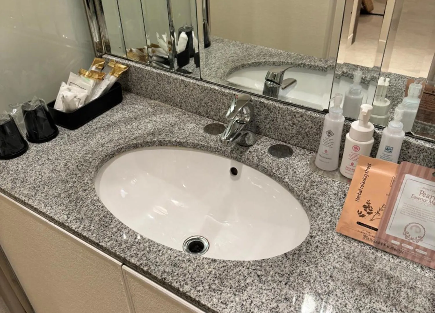Hotel Be-Zen Shimanouchi Osaka